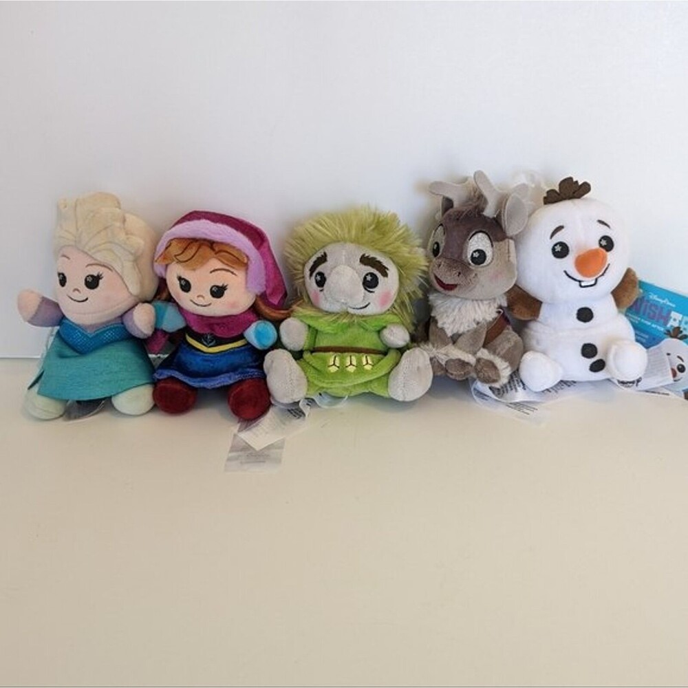 Disney Parks Frozen Wishable Set Anna Elsa Gran Pappy Sven Olaf HTF No Bags